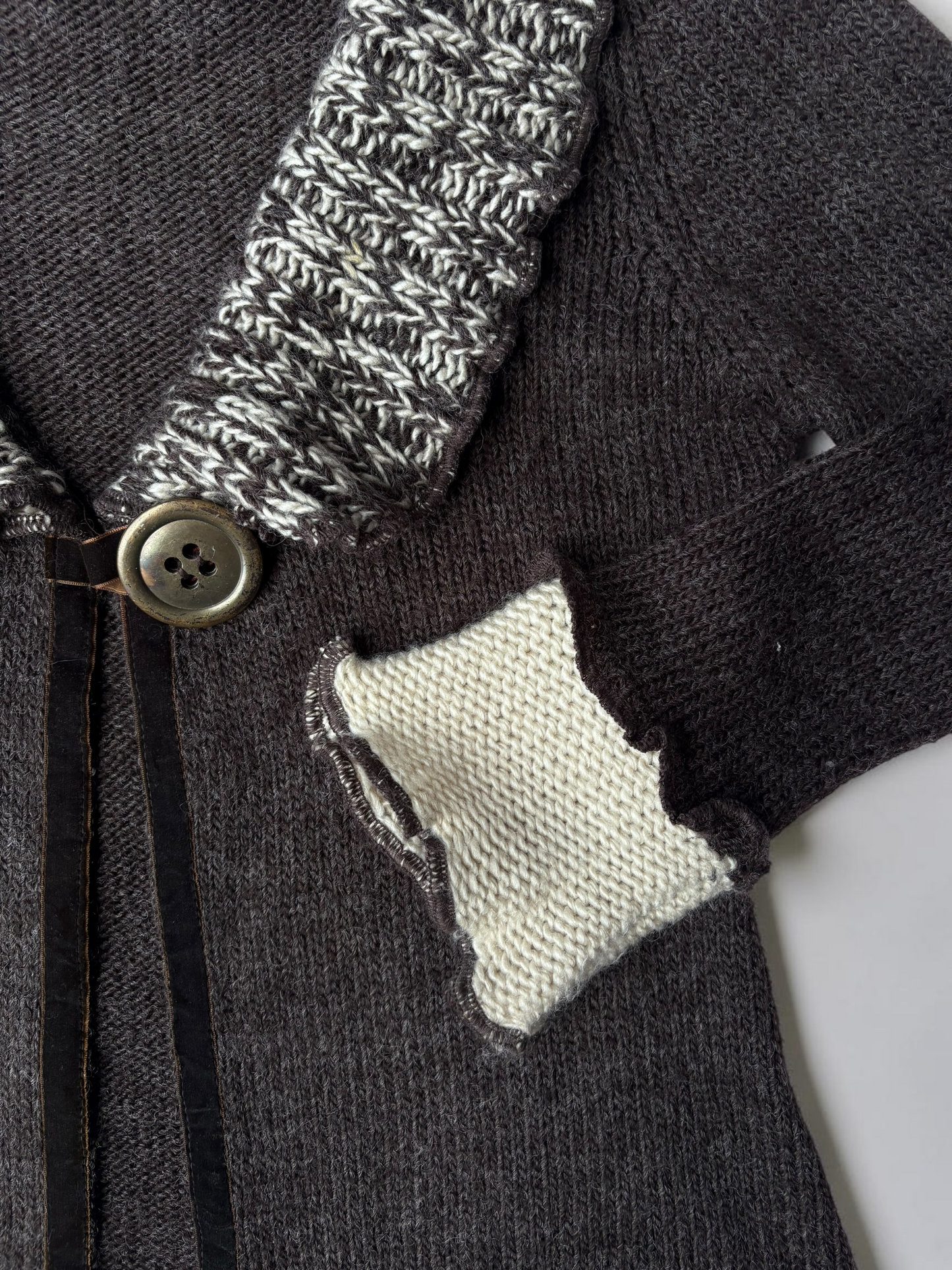 Vintage Caro Fellini Brown Cardigan | Y2K Knit Sweater