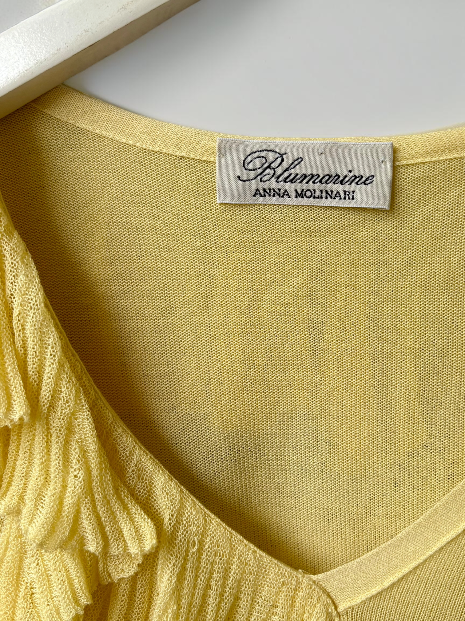 Vintage Blumarine yellow top label detail