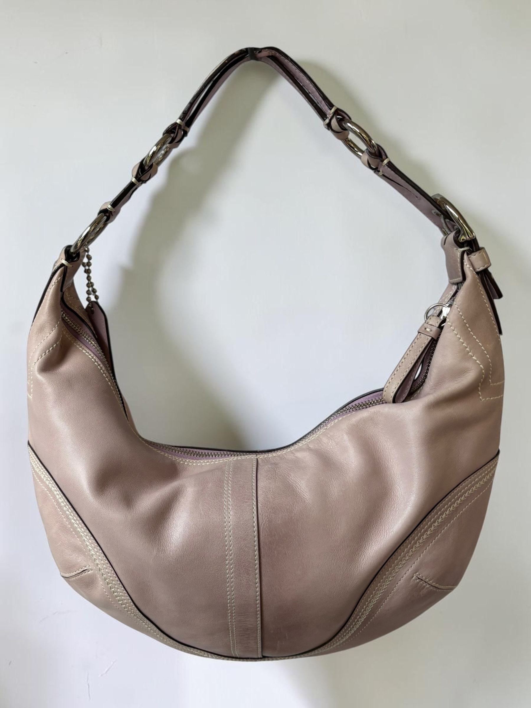 Vintage Coach Crescent Hobo bag blush pink close up