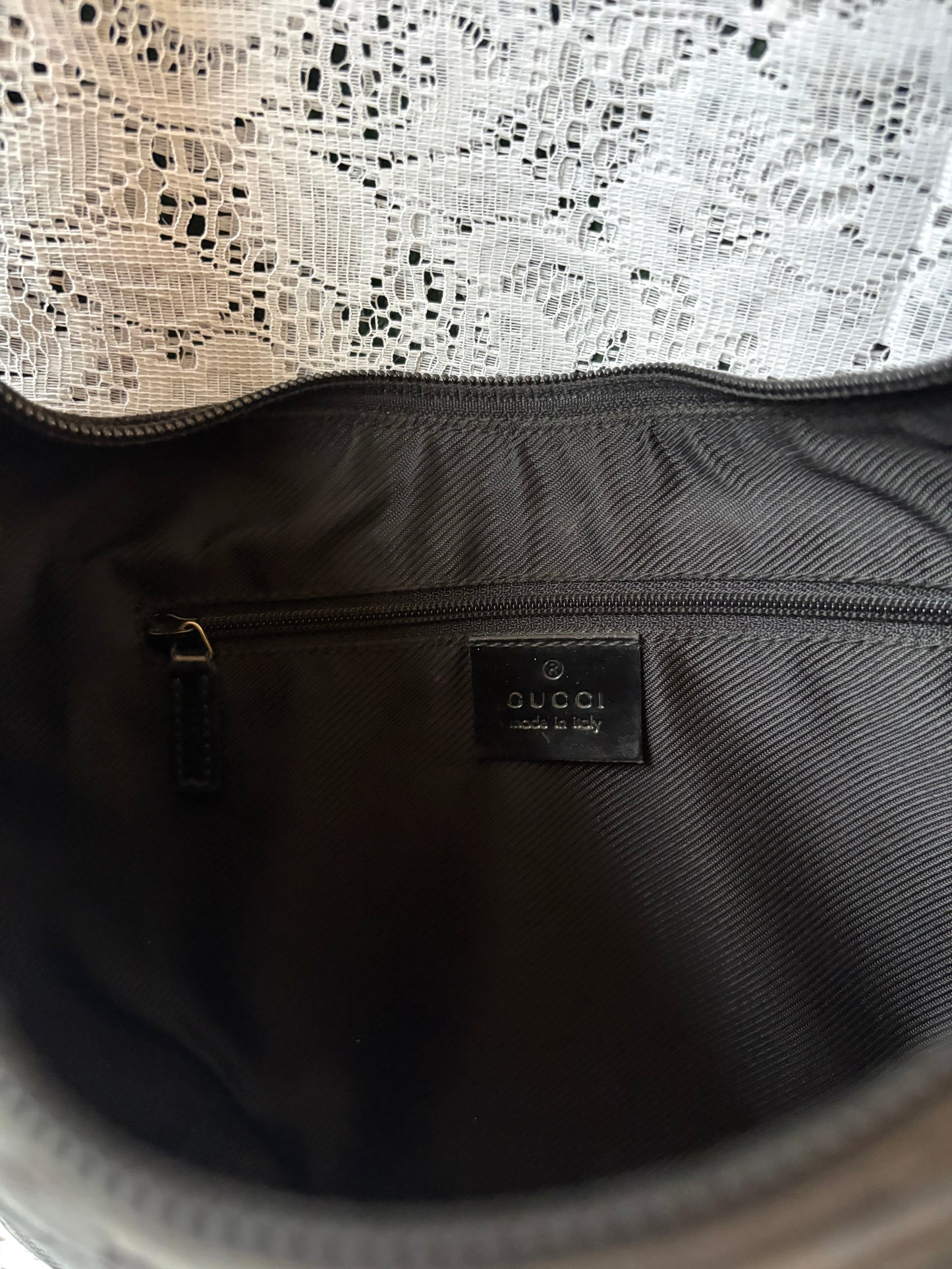 Vintage Gucci GG Logo Shoulder Bag | Designer Handbag