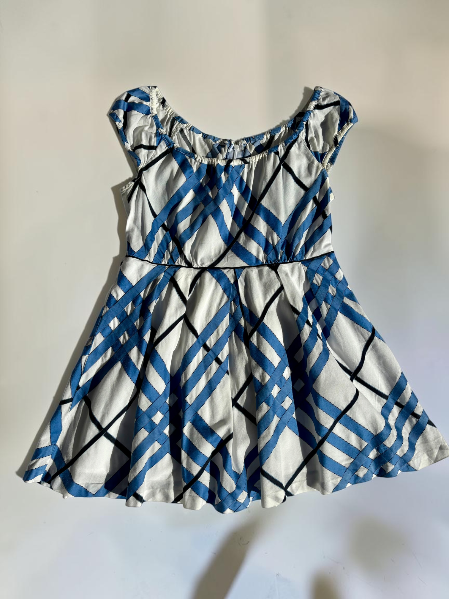 Vintage Burberry Blue Label top detail