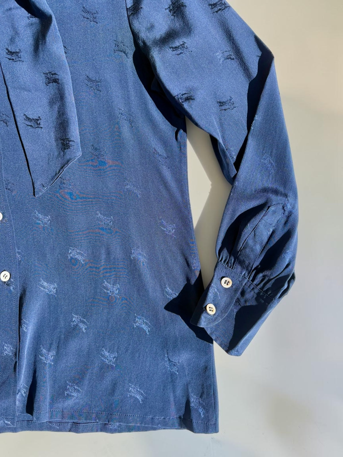 Vintage Burberrys navy silk shirt label