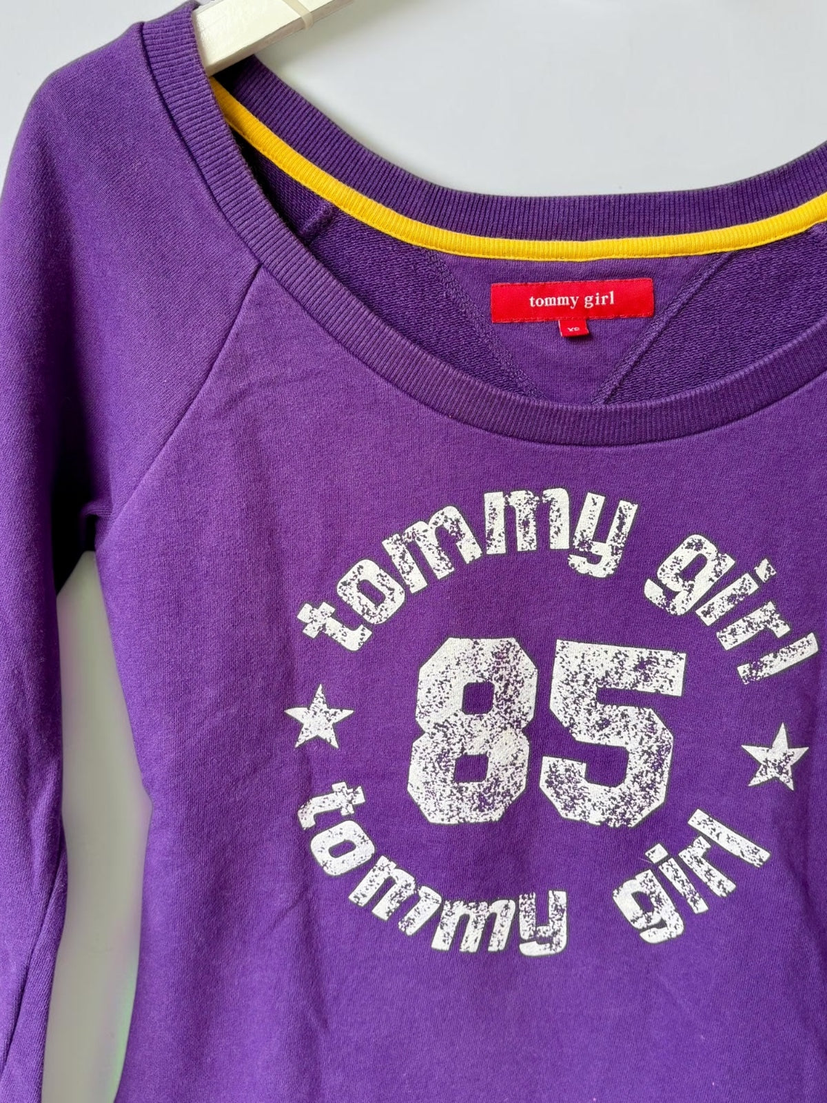 Vintage Tommy Girl purple top distressed logo print
