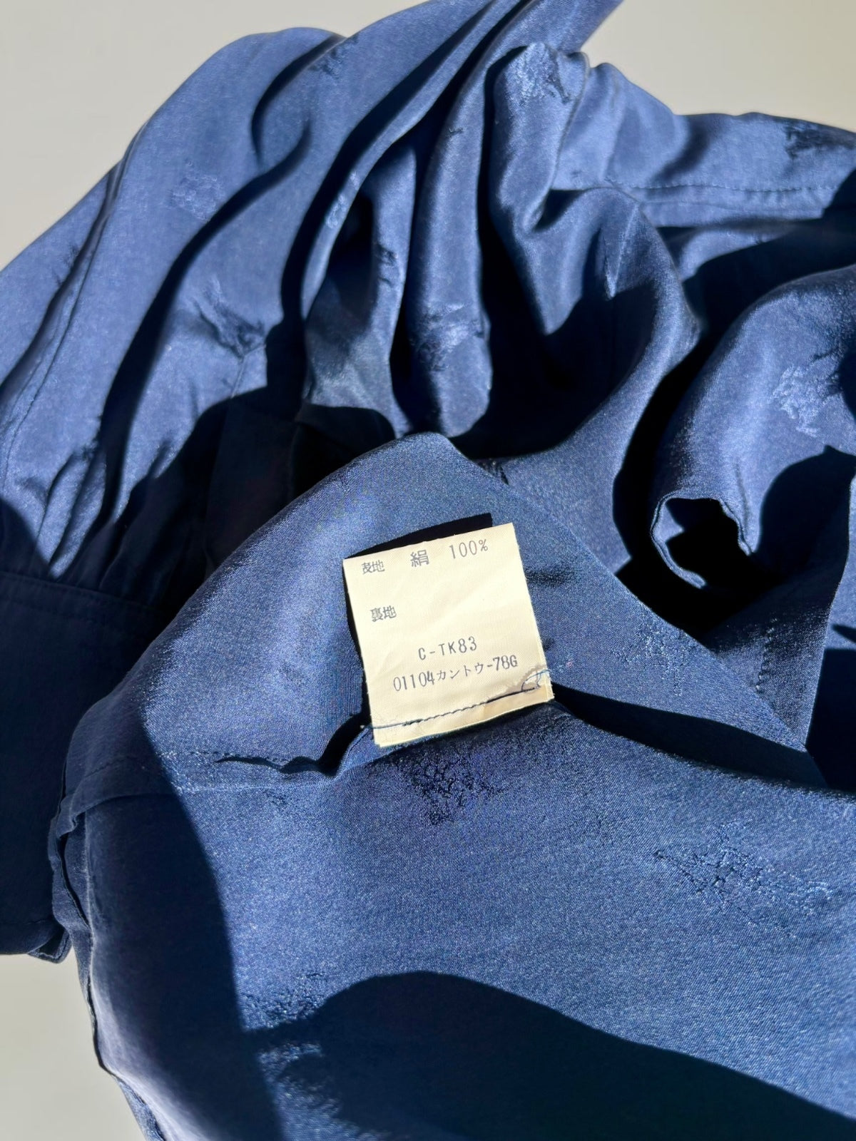 Vintage Burberrys navy silk shirt close up