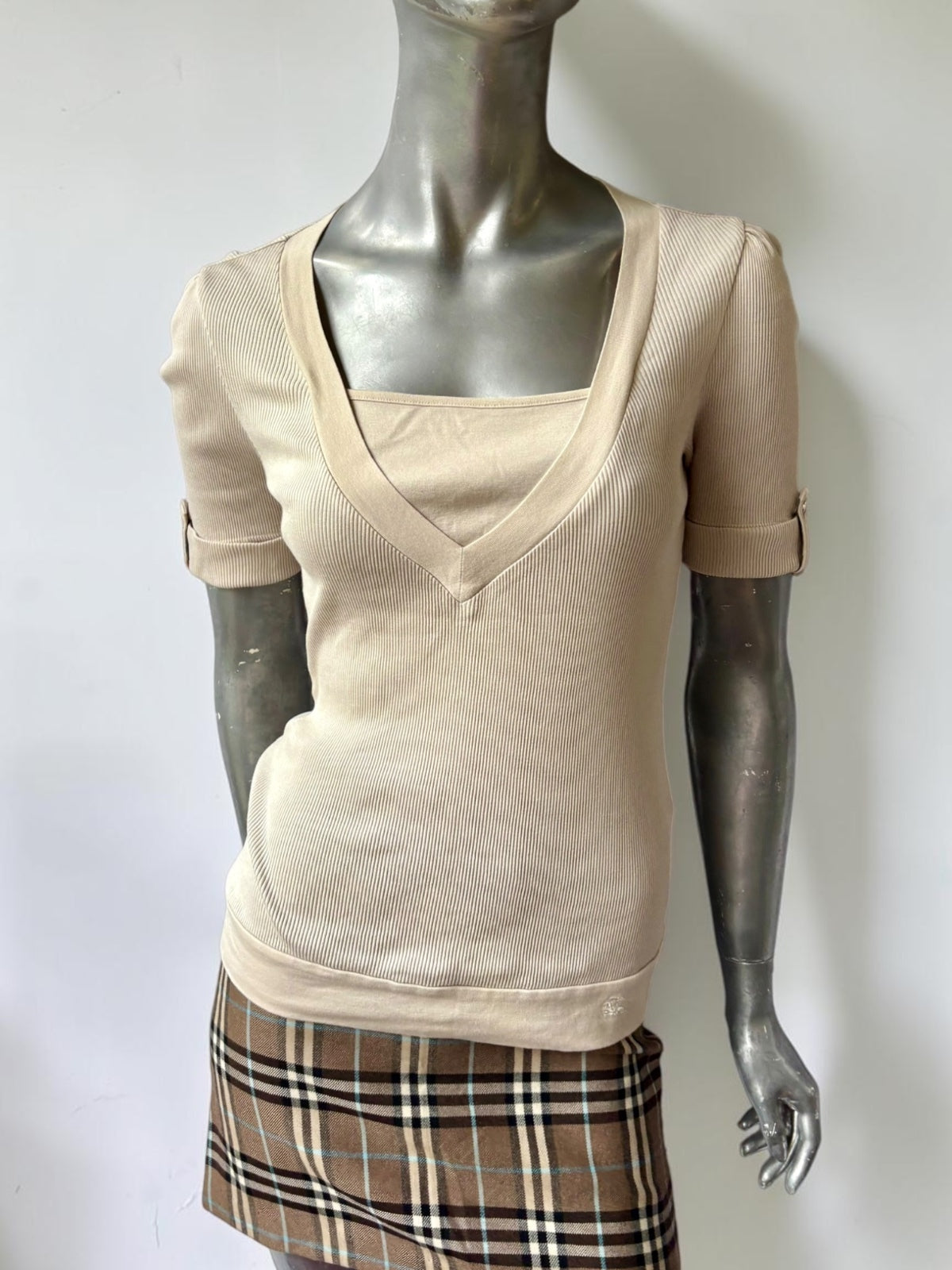Vintage Burberry London cream ribbed knit top