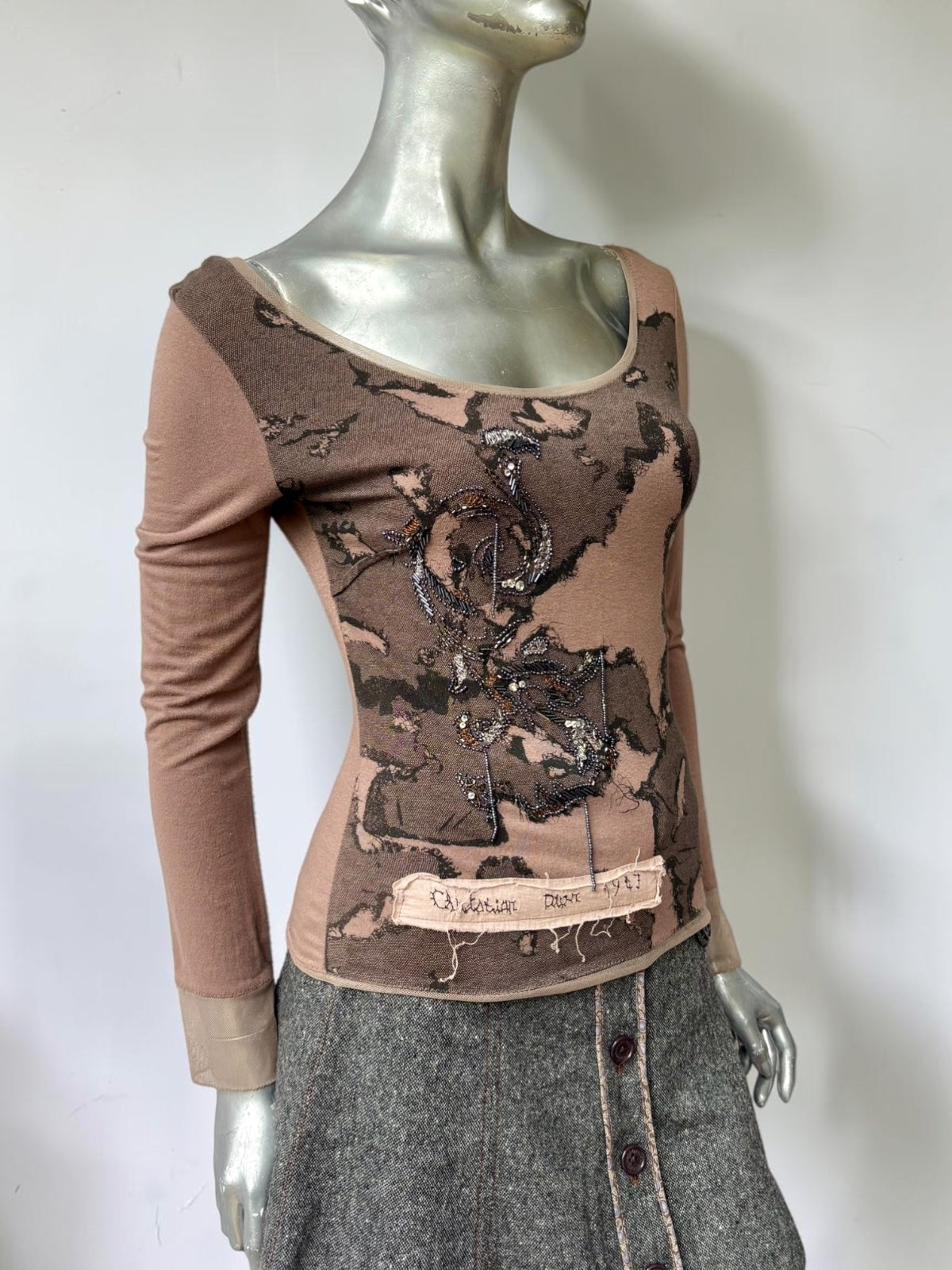 Vintage Christian Dior 1947 beaded top detail